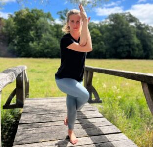 Cours de PowerYoga avec Marie Orban — Centre Les Magnolias Woluwe